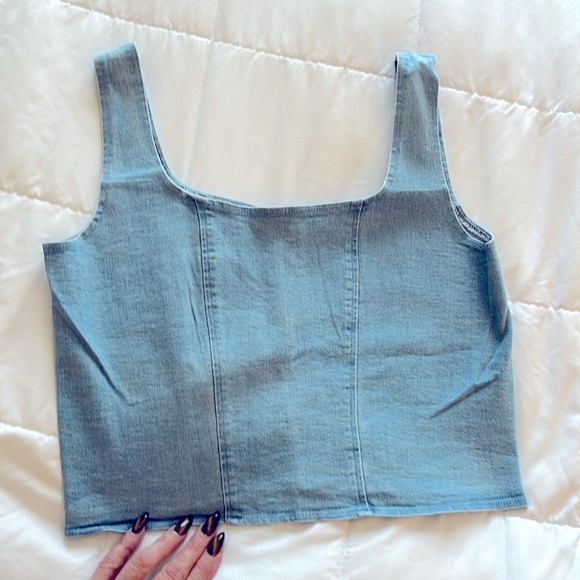 Vivid denim crop top - Picture 1 of 9